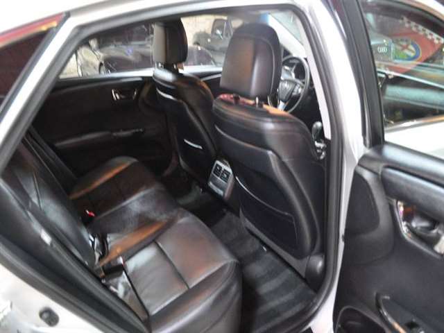 2013 Toyota Avalon XLE 4dr Sedan